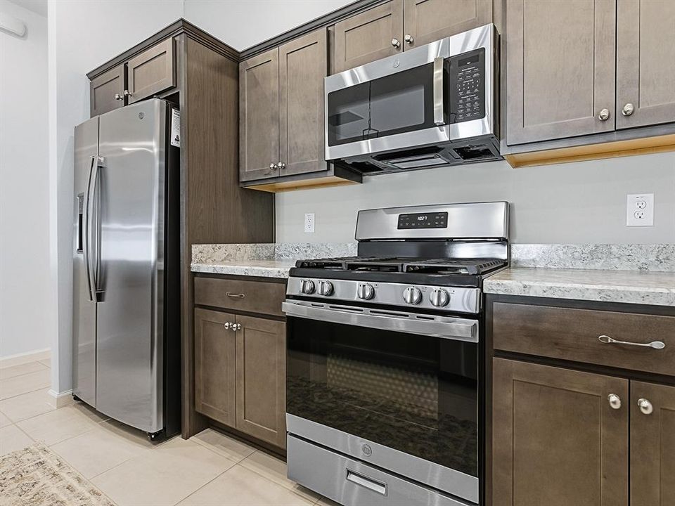 For Sale: $459,900 (3 beds, 2 baths, 1525 Square Feet)