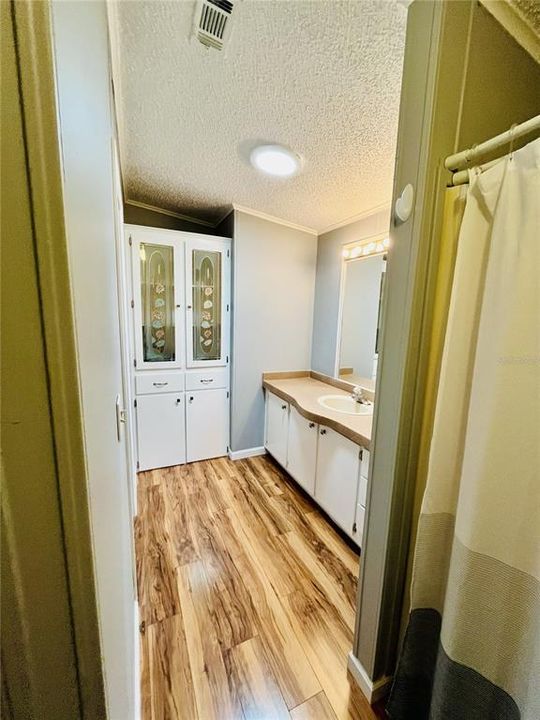 En Venta: $325,000 (2 camas, 2 baños, 1092 Pies cuadrados)