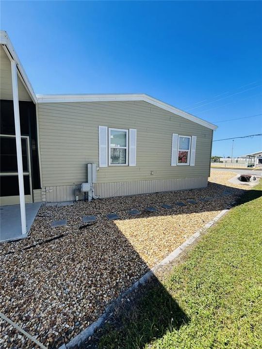 En Venta: $325,000 (2 camas, 2 baños, 1092 Pies cuadrados)