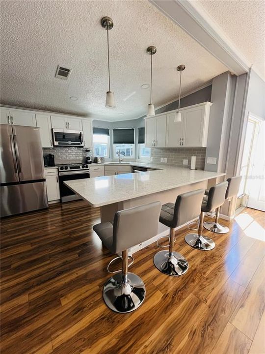 En Venta: $325,000 (2 camas, 2 baños, 1092 Pies cuadrados)