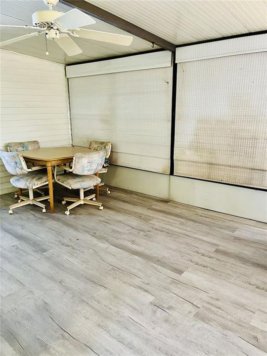 En Venta: $325,000 (2 camas, 2 baños, 1092 Pies cuadrados)