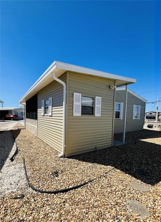 En Venta: $325,000 (2 camas, 2 baños, 1092 Pies cuadrados)