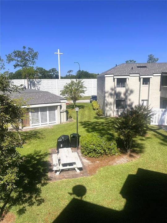 For Sale: $100,000 (1 beds, 1 baths, 768 Square Feet)