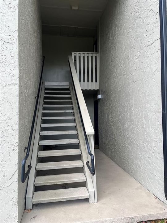 For Sale: $100,000 (1 beds, 1 baths, 768 Square Feet)