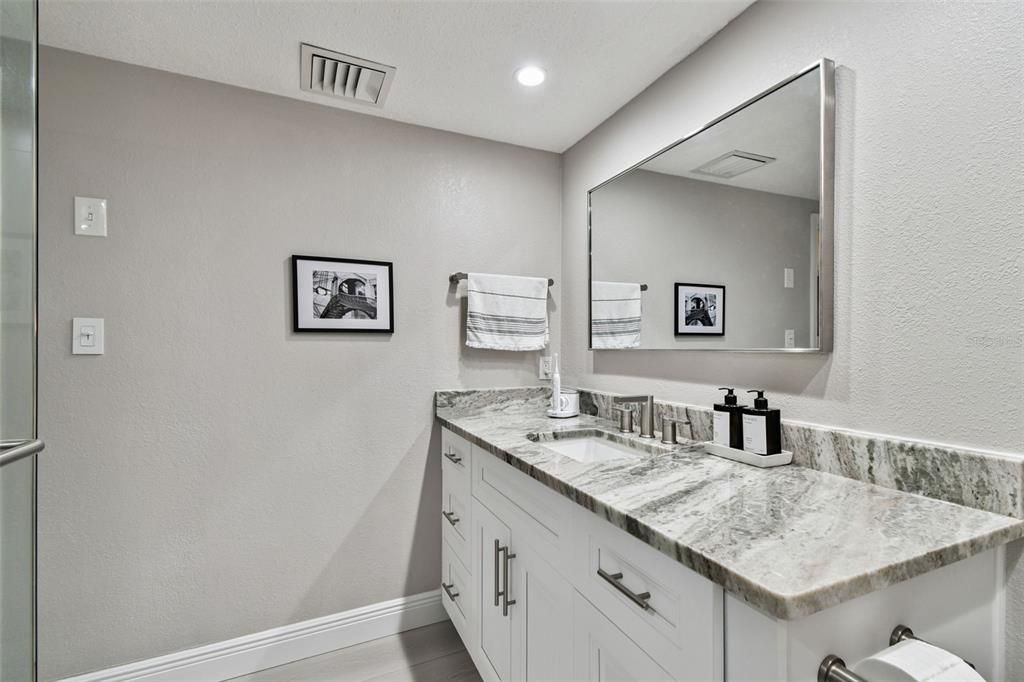 For Sale: $729,900 (2 beds, 2 baths, 1715 Square Feet)