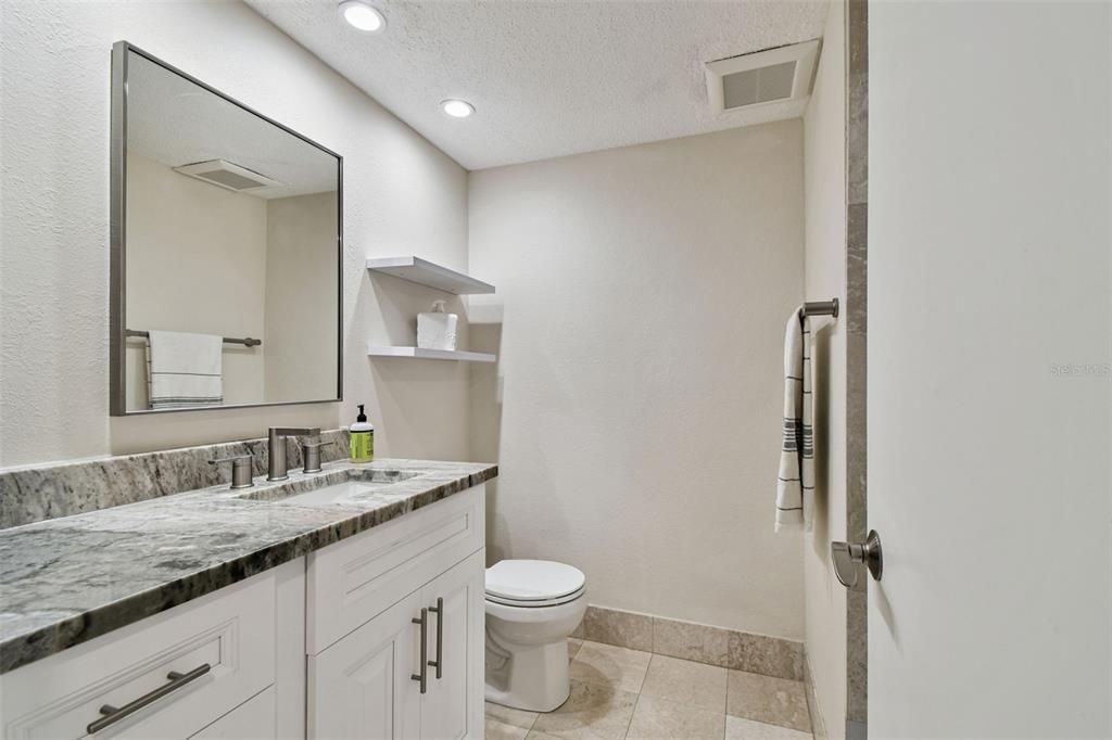 For Sale: $729,900 (2 beds, 2 baths, 1715 Square Feet)