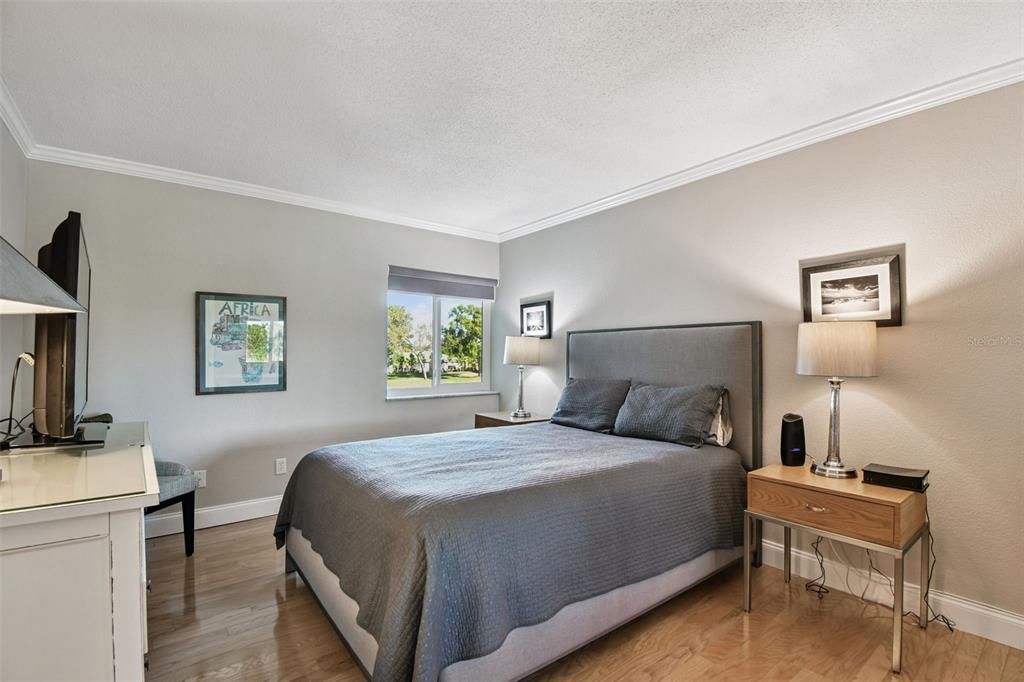 For Sale: $729,900 (2 beds, 2 baths, 1715 Square Feet)