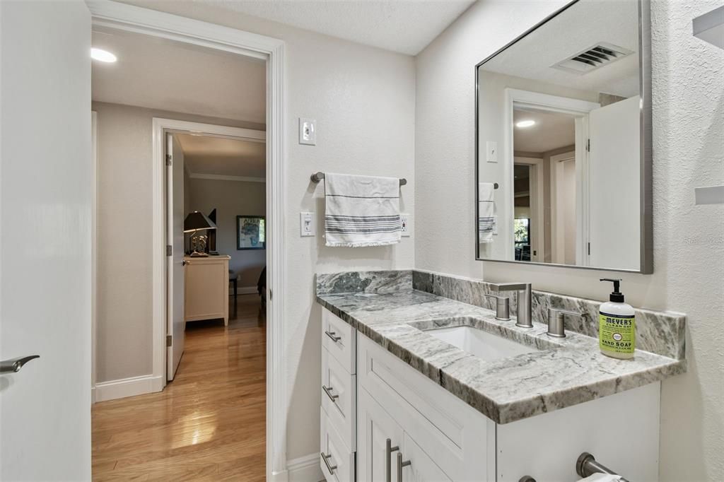 For Sale: $729,900 (2 beds, 2 baths, 1715 Square Feet)