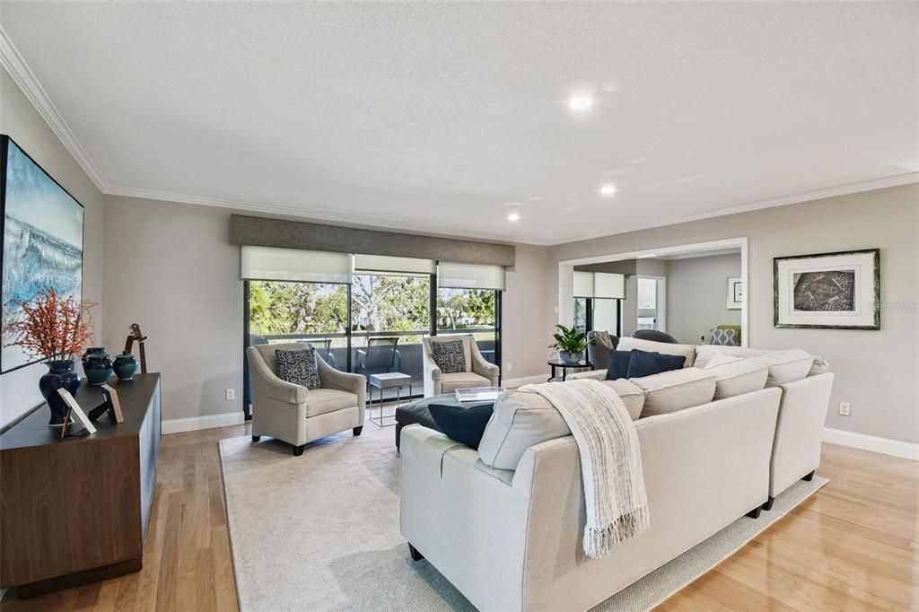 For Sale: $729,900 (2 beds, 2 baths, 1715 Square Feet)