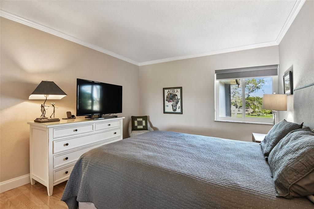 For Sale: $729,900 (2 beds, 2 baths, 1715 Square Feet)