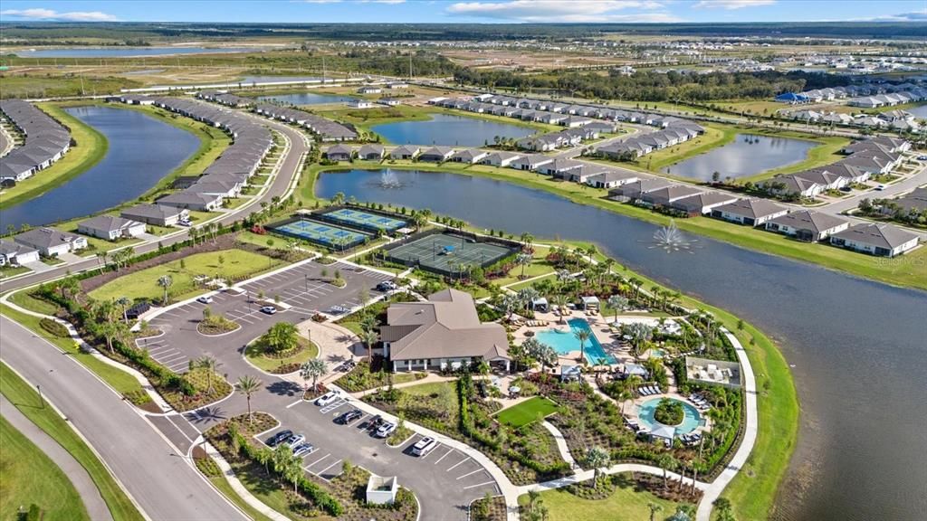 For Sale: $353,500 (3 beds, 2 baths, 1758 Square Feet)