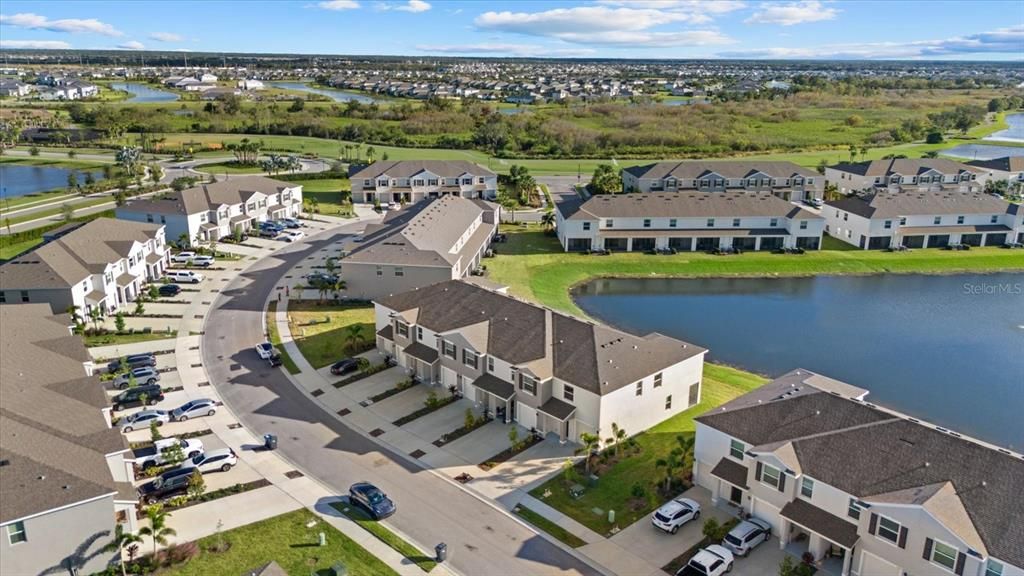 For Sale: $353,500 (3 beds, 2 baths, 1758 Square Feet)