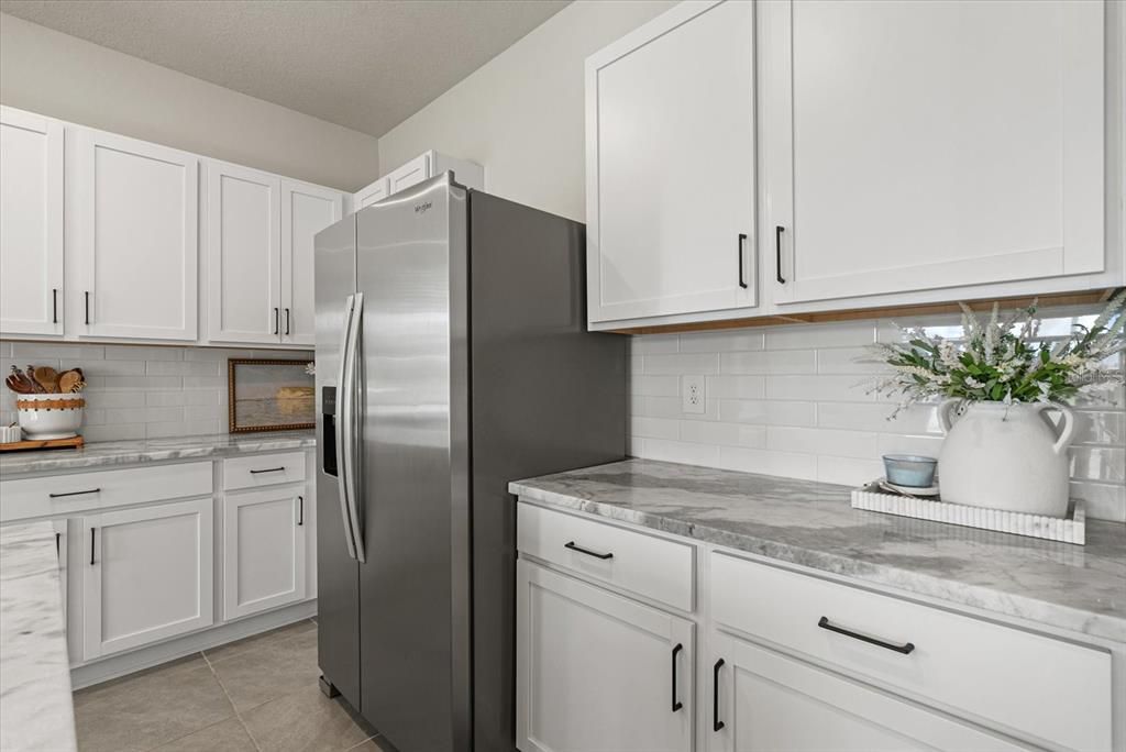 For Sale: $353,500 (3 beds, 2 baths, 1758 Square Feet)