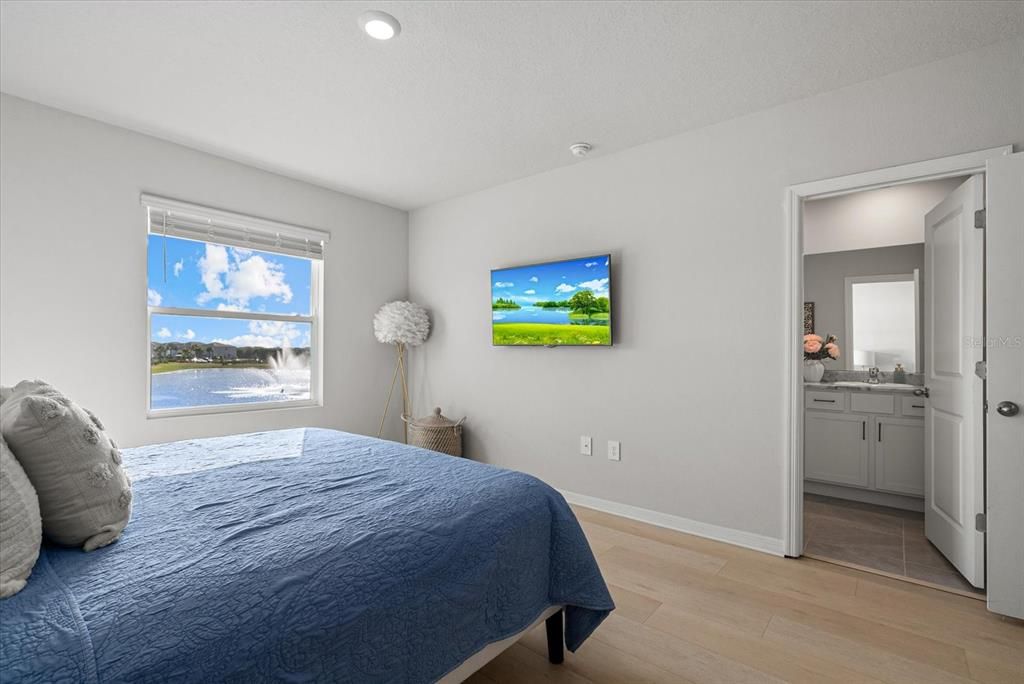 For Sale: $353,500 (3 beds, 2 baths, 1758 Square Feet)