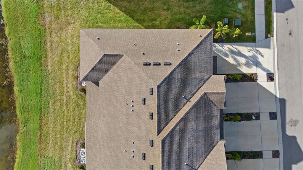 For Sale: $353,500 (3 beds, 2 baths, 1758 Square Feet)