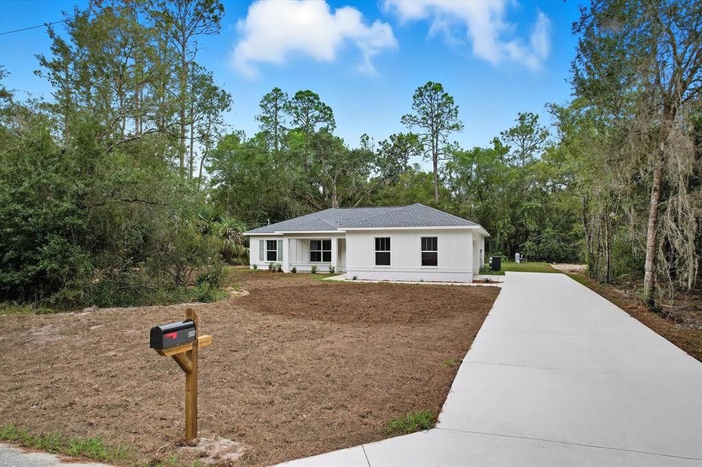 For Sale: $389,900 (3 beds, 2 baths, 1454 Square Feet)