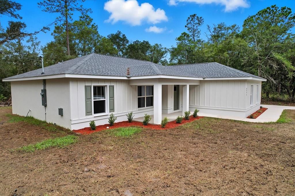 For Sale: $389,900 (3 beds, 2 baths, 1454 Square Feet)