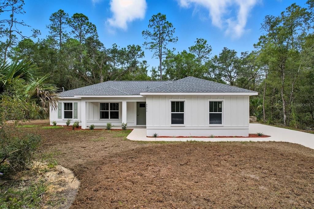 For Sale: $389,900 (3 beds, 2 baths, 1454 Square Feet)