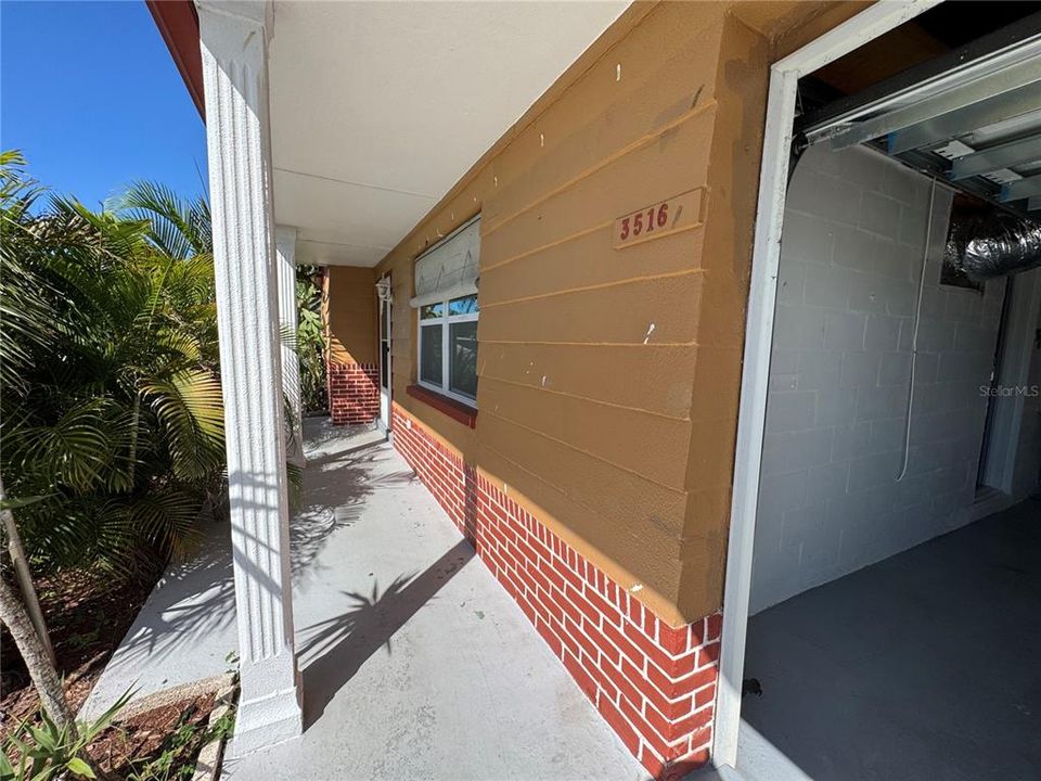 For Rent: $1,595 (2 beds, 2 baths, 848 Square Feet)