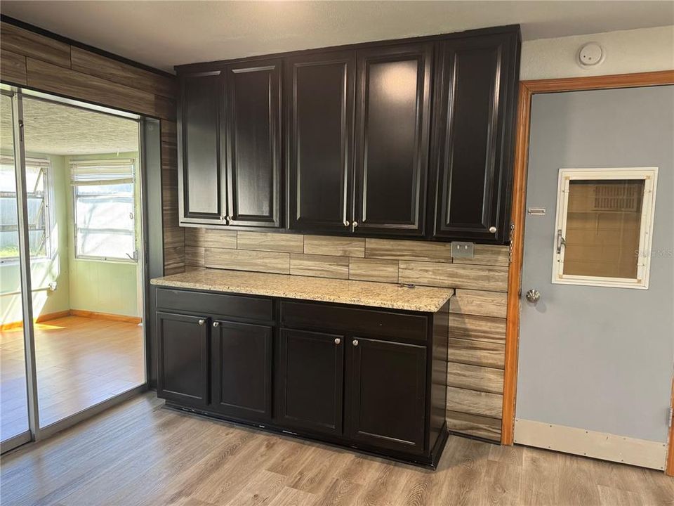 For Rent: $1,595 (2 beds, 2 baths, 848 Square Feet)