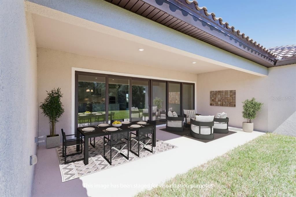 合同活跃: $889,990 (4 贝兹, 4 浴室, 3830 平方英尺)