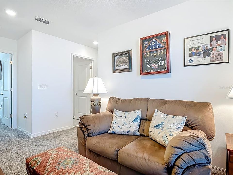 En Venta: $390,000 (4 camas, 3 baños, 2010 Pies cuadrados)