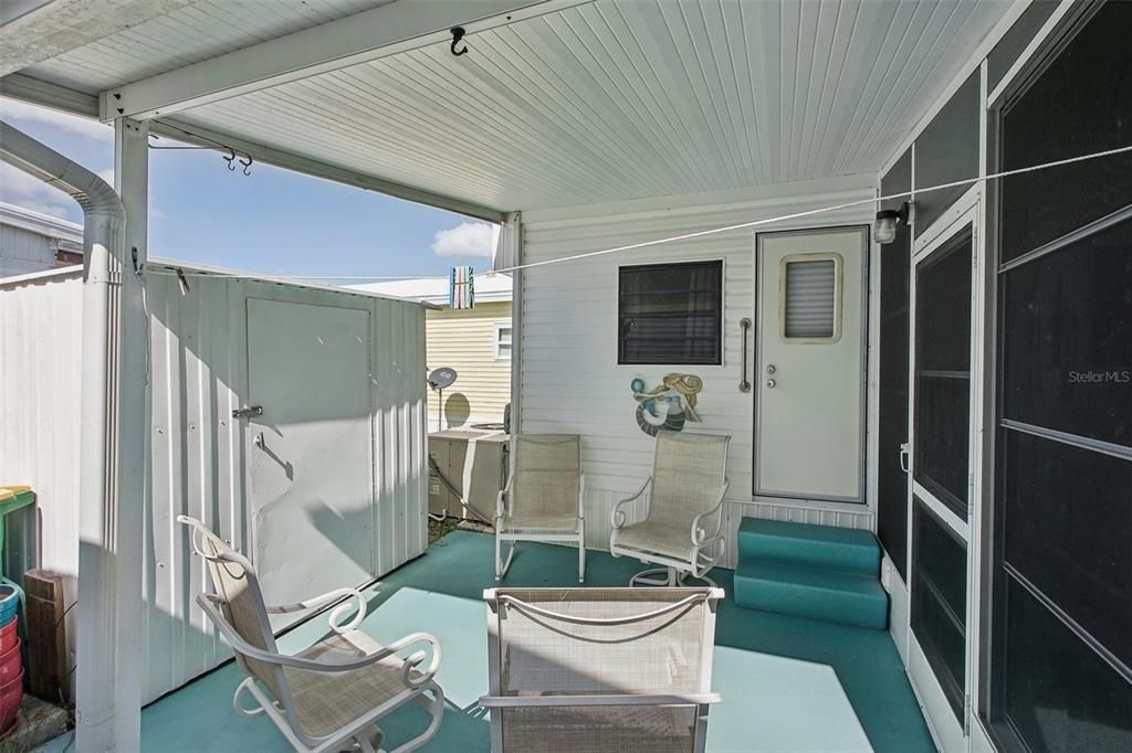 合同活跃: $35,000 (1 贝兹, 1 浴室, 272 平方英尺)