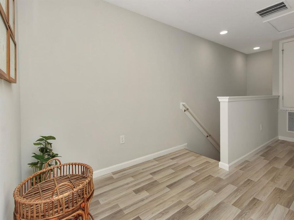 For Sale: $434,900 (3 beds, 2 baths, 1706 Square Feet)