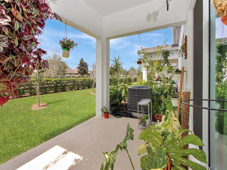 For Sale: $434,900 (3 beds, 2 baths, 1706 Square Feet)