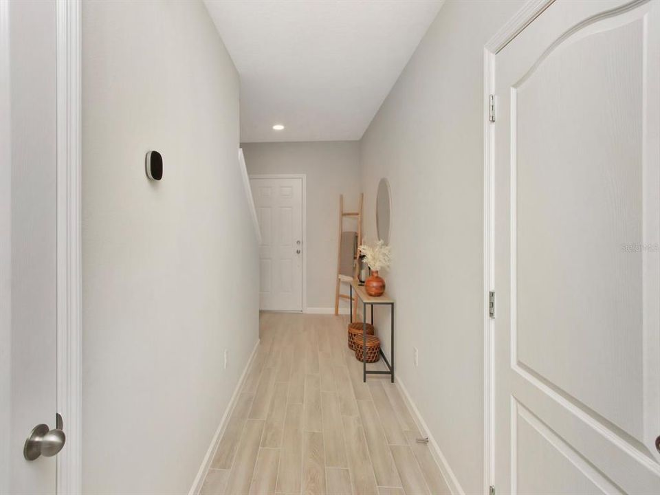 For Sale: $434,900 (3 beds, 2 baths, 1706 Square Feet)