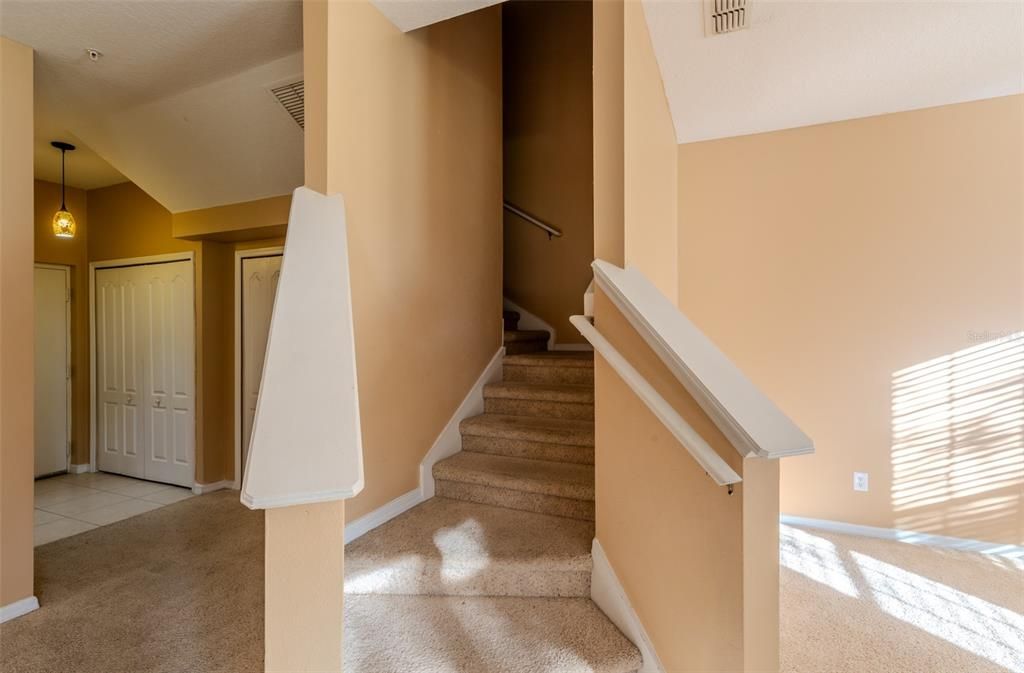 For Sale: $265,000 (3 beds, 2 baths, 1595 Square Feet)