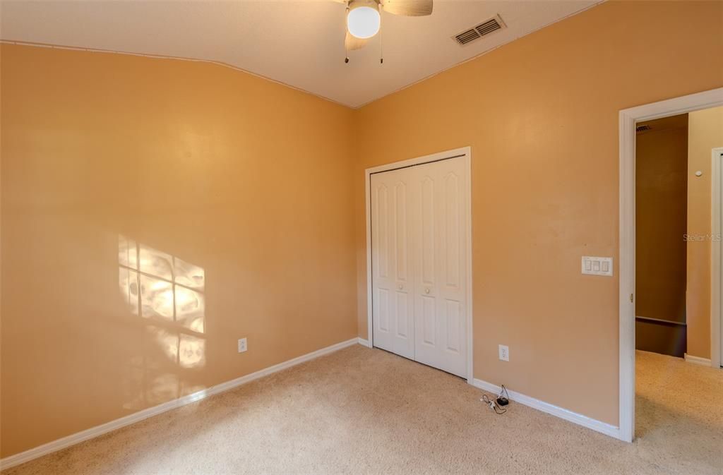 For Sale: $265,000 (3 beds, 2 baths, 1595 Square Feet)