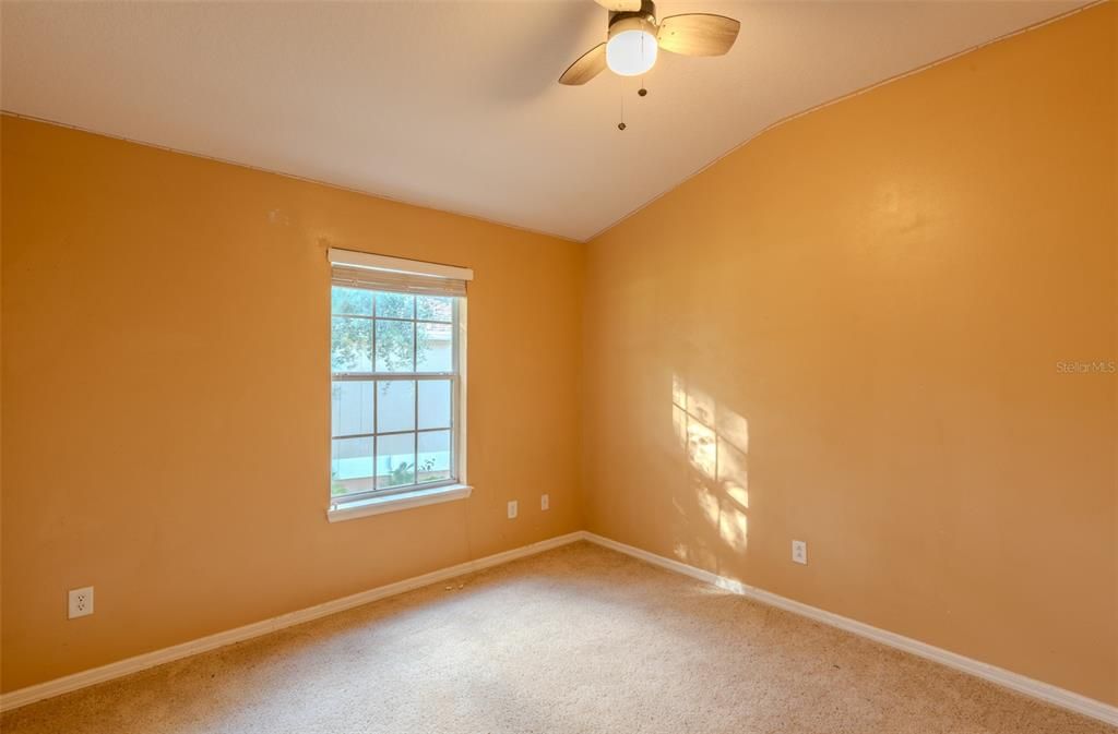 For Sale: $265,000 (3 beds, 2 baths, 1595 Square Feet)