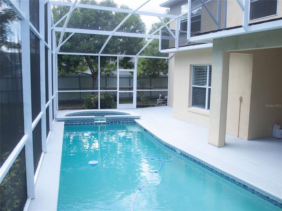 На продажу: $465,000 (4 спален, 2 ванн, 2778 Квадратных фут)