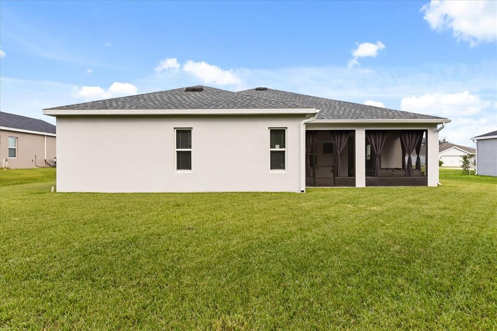 En Venta: $387,000 (4 camas, 3 baños, 2487 Pies cuadrados)