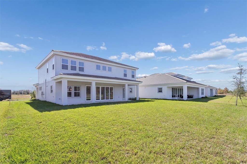 Active With Contract: $824,990 (5 beds, 4 baths, 3528 Square Feet)