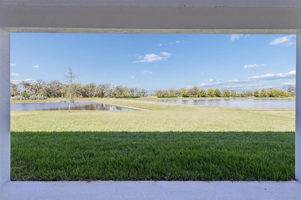 Active With Contract: $824,990 (5 beds, 4 baths, 3528 Square Feet)