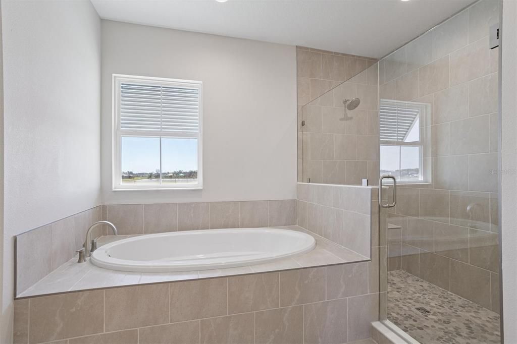 Active With Contract: $824,990 (5 beds, 4 baths, 3528 Square Feet)