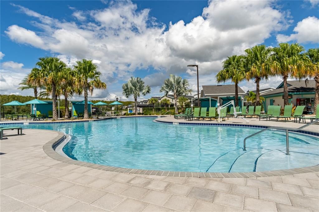 For Sale: $590,000 (4 beds, 3 baths, 1902 Square Feet)