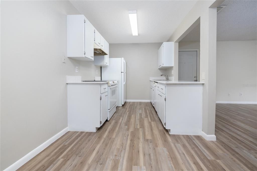 En Venta: $175,000 (2 camas, 2 baños, 905 Pies cuadrados)