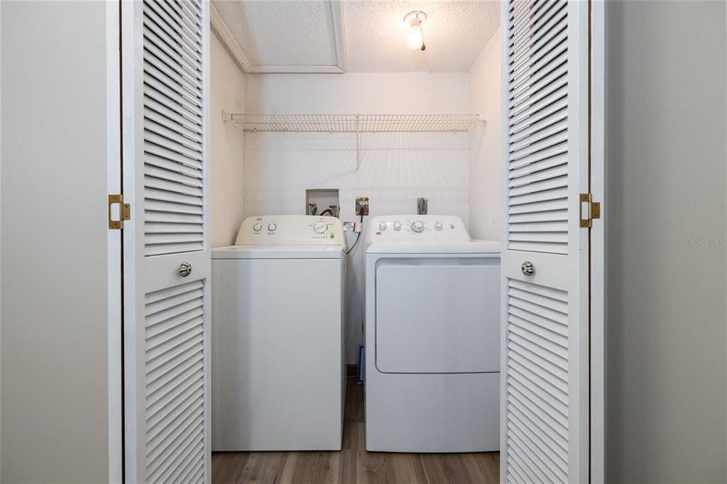 En Venta: $175,000 (2 camas, 2 baños, 905 Pies cuadrados)