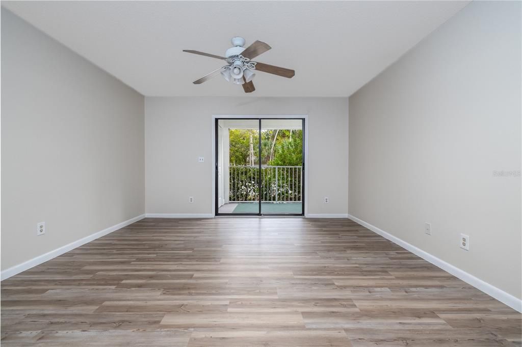 En Venta: $175,000 (2 camas, 2 baños, 905 Pies cuadrados)