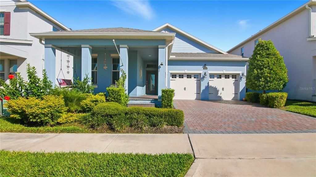 Active With Contract: $650,000 (4 beds, 3 baths, 2117 Square Feet)