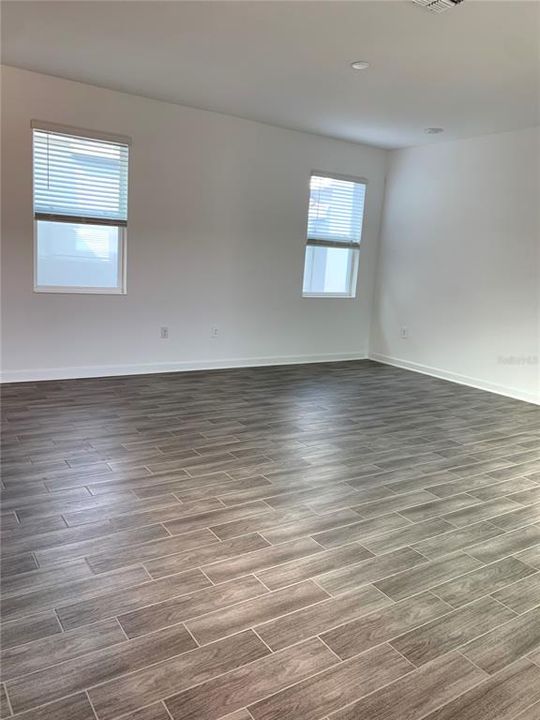 В аренду: $3,173 (4 спален, 3 ванн, 2460 Квадратных фут)