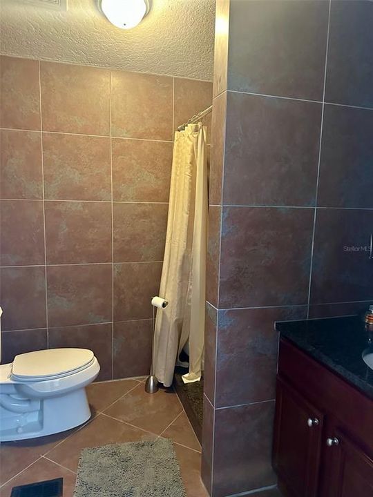 待售: $21,000 (0 贝兹, 0 浴室, 1294 平方英尺)