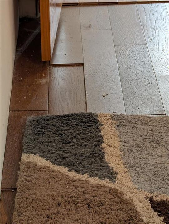 Active With Contract: $164,900 (5 beds, 3 baths, 2052 Square Feet)