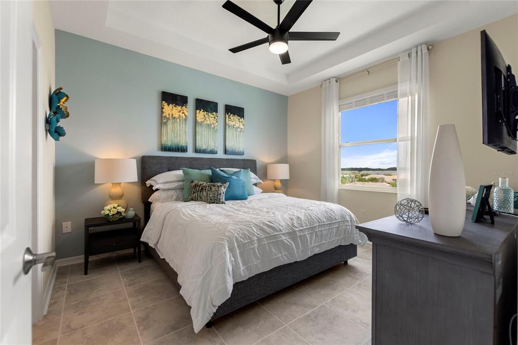 For Sale: $340,000 (2 beds, 2 baths, 1194 Square Feet)