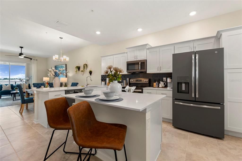 For Sale: $340,000 (2 beds, 2 baths, 1194 Square Feet)