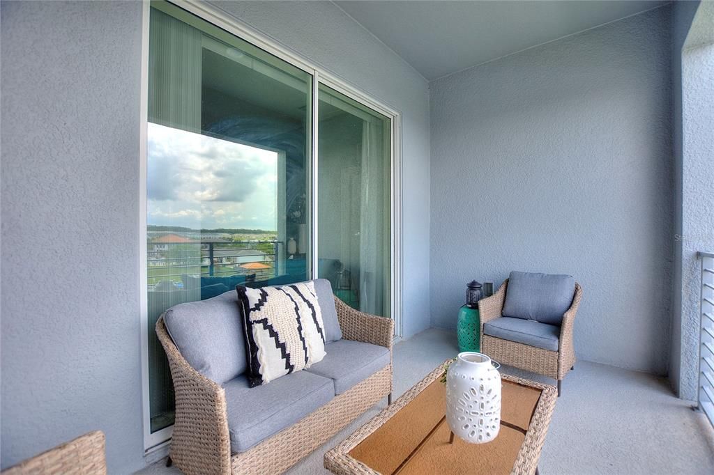 For Sale: $340,000 (2 beds, 2 baths, 1194 Square Feet)