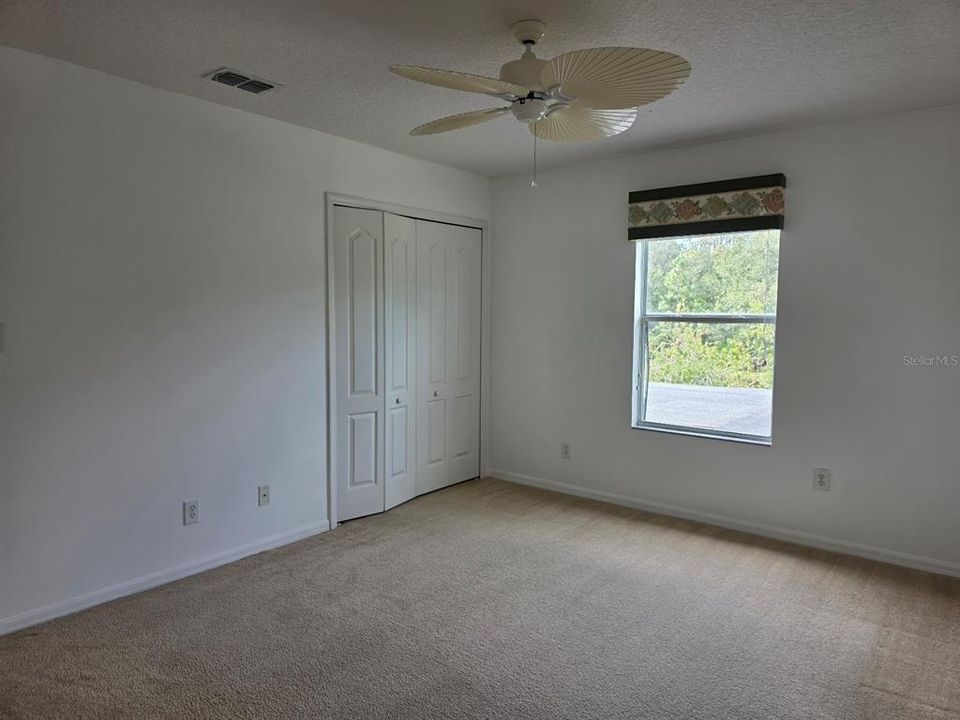 合同活跃: $665,000 (4 贝兹, 3 浴室, 3310 平方英尺)